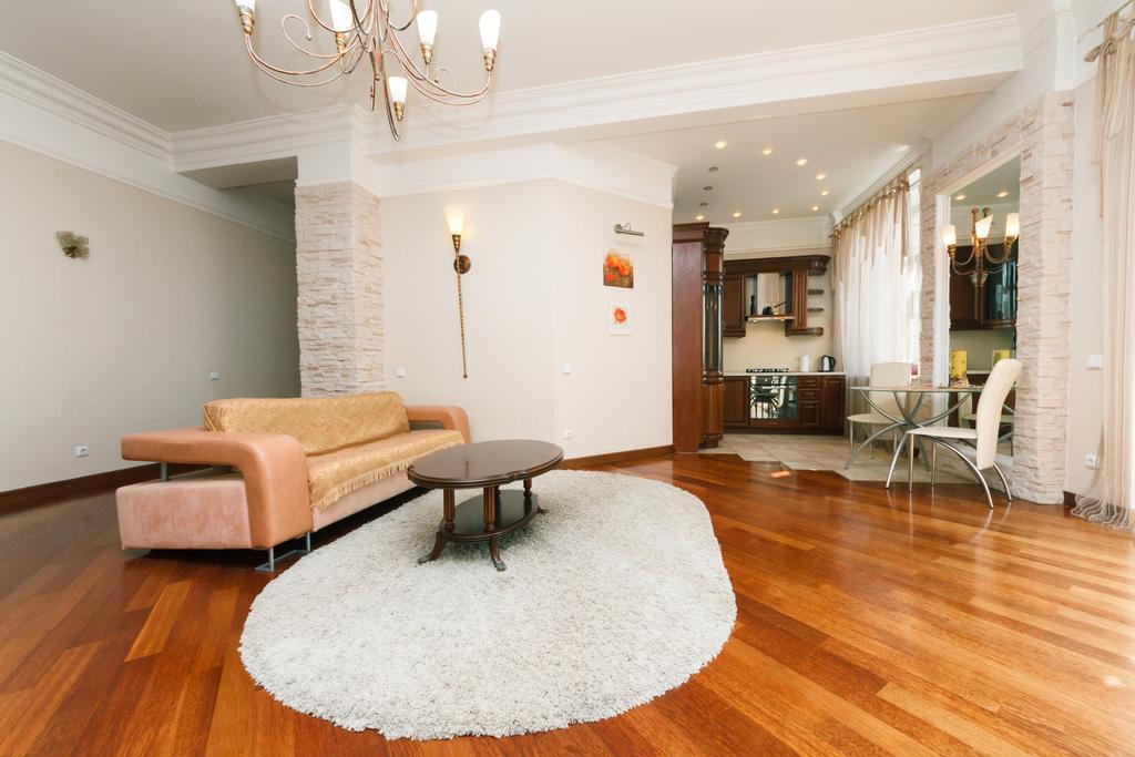 Alma Apartments Kiev Extérieur photo