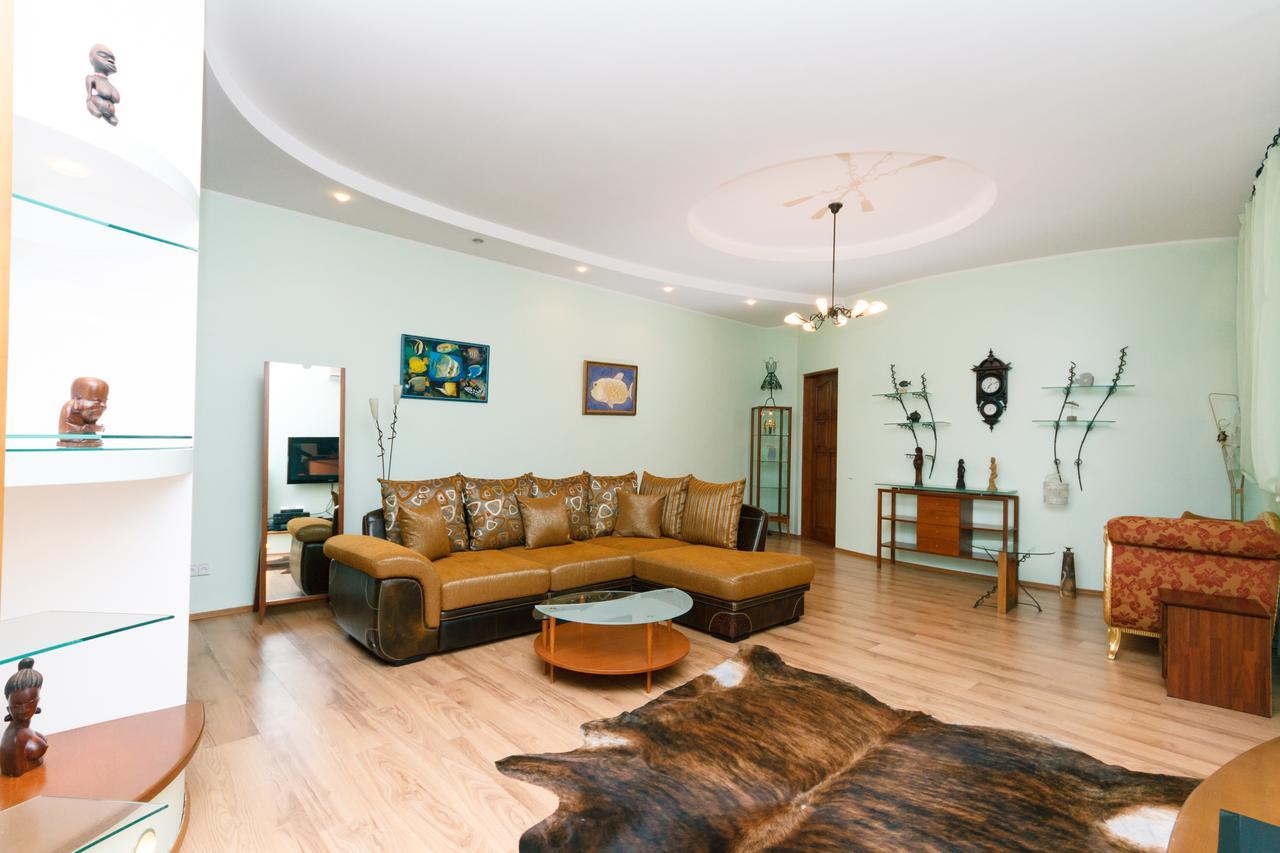 Alma Apartments Kiev Chambre photo